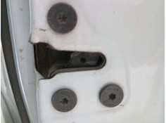 CERRADURA PUERTA TRASERA DERECHA 