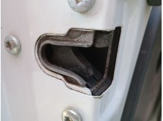 CERRADURA MALETERO / PORTON 