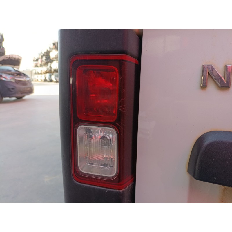 Recambio de piloto trasero izquierdo de paragolpes para nissan nv300 furgoneta (x82) 1.6 dci 120 referencia OEM IAM   