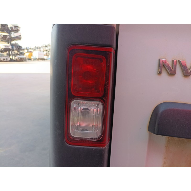 Recambio de piloto trasero izquierdo de paragolpes para nissan nv300 furgoneta (x82) 1.6 dci 120 referencia OEM IAM   