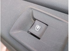 MANDO ELEVALUNAS DELANTERO DERECHO 