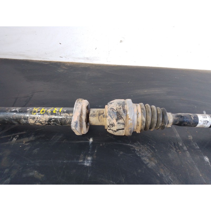 Recambio de transmision delantera derecha para mercedes-benz clase a (w176) a 180 (176.042) referencia OEM IAM A2463302401  