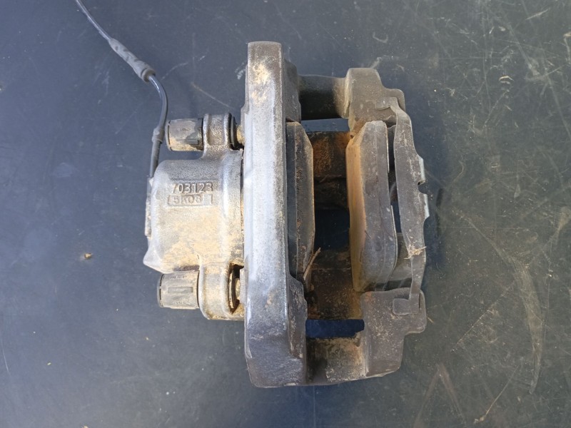 Recambio de pinza freno delantera izquierda para bmw x4 (f26) xdrive 20 d referencia OEM IAM   