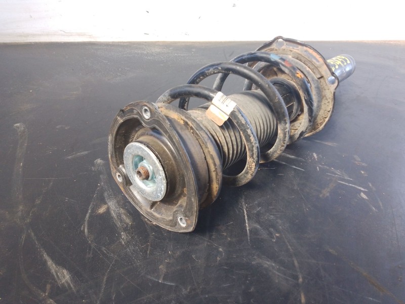 Recambio de amortiguador delantero izquierdo para audi q3 sportback (f3n) 35 tdi referencia OEM IAM   