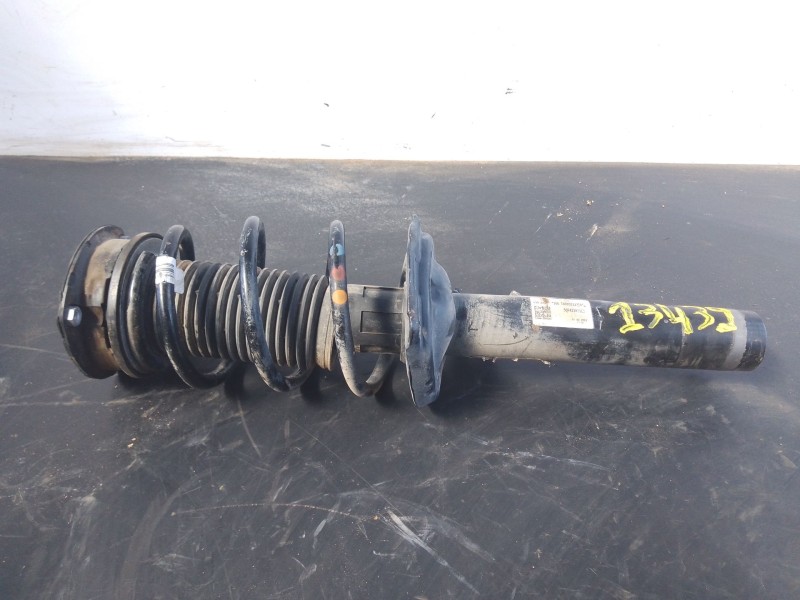 Recambio de amortiguador delantero derecho para audi q3 sportback (f3n) 35 tdi referencia OEM IAM   