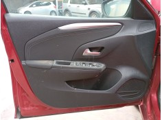 GUARNECIDO PUERTA DELANTERA IZQUIERDA 