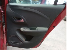 GUARNECIDO PUERTA TRASERA DERECHA 