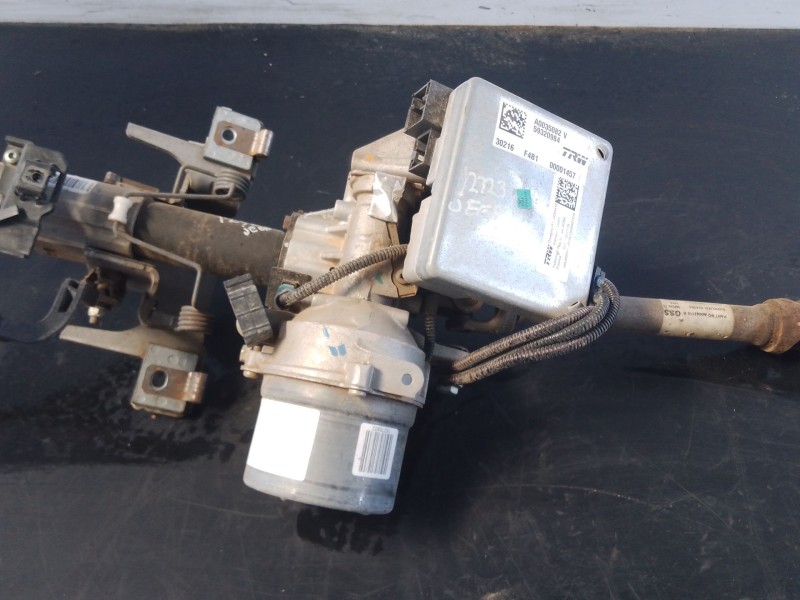 Recambio de columna direccion para jeep renegade limited 4wd referencia OEM IAM 30216F4B1  P2-B12-7