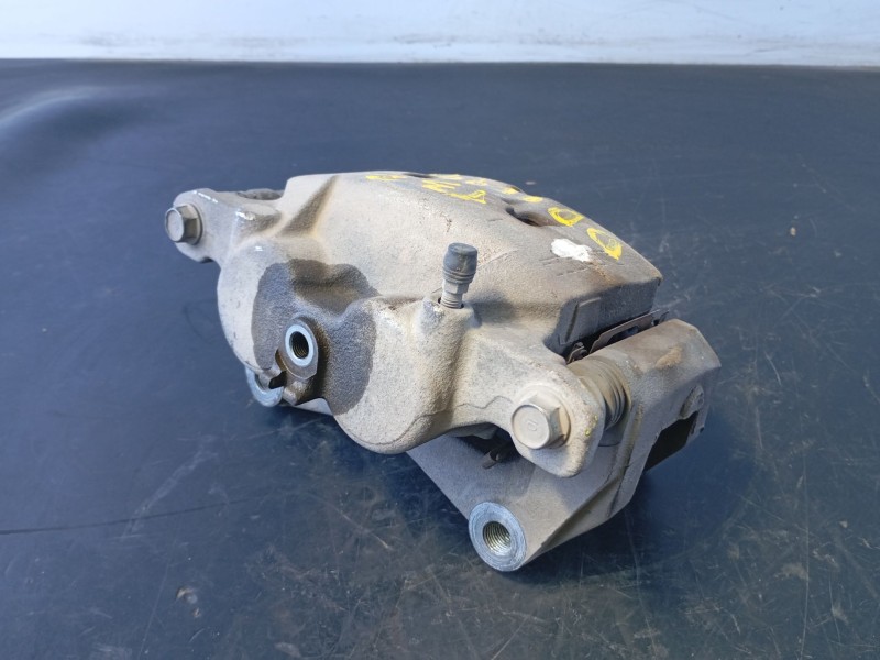 Recambio de pinza freno delantera derecha para nissan x-trail (t32) acenta referencia OEM IAM   P1-A4-33