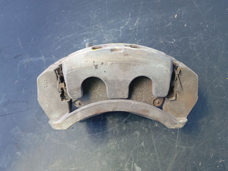 Recambio de pinza freno delantera derecha para nissan x-trail (t32) acenta referencia OEM IAM   P1-A4-33