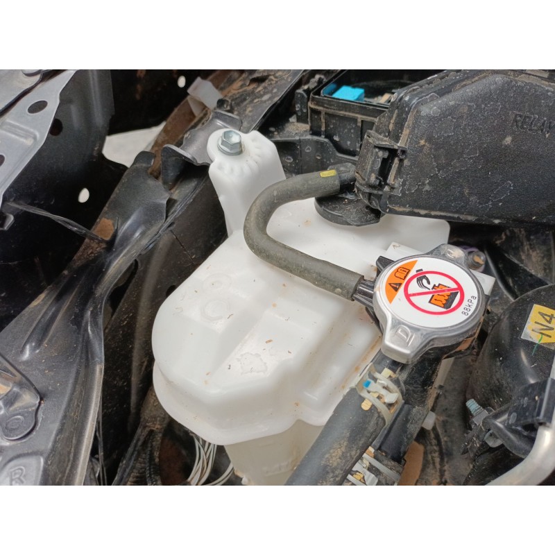 Recambio de deposito expansion para lexus ux (_aa1_,_ah1_,_ma1_) 300h (mzaa10) referencia OEM IAM   