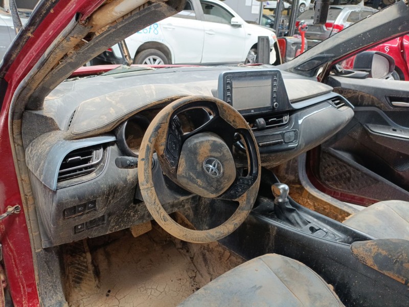 toyota c-hr (_x1_) del año 2021