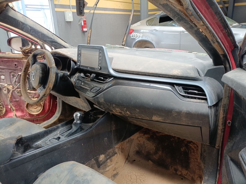 toyota c-hr (_x1_) del año 2021