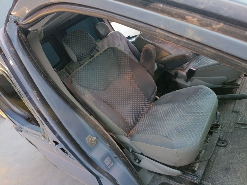 renault trafic ii autobús (jl) del año 2008