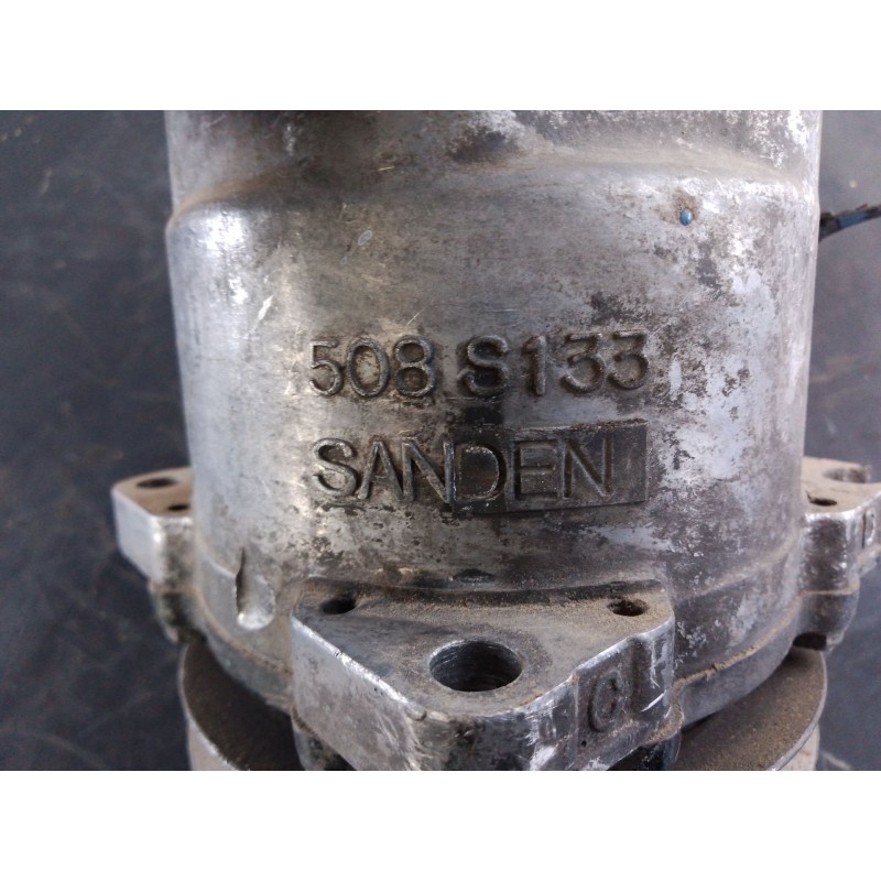 Recambio de compresor aire acondicionado para opel monterey básico referencia OEM IAM 508S133  P3-B2-4-4