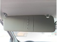 Recambio de parasol izquierdo para renault trafic ii autobús (jl) 2.5 dci 145 (jl0j) referencia OEM IAM   