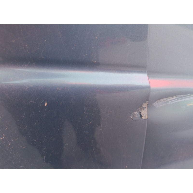 Recambio de puerta delantera derecha para renault trafic ii autobús (jl) 2.5 dci 145 (jl0j) referencia OEM IAM   