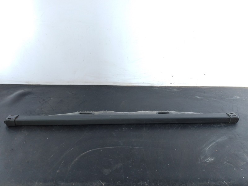 Recambio de bandeja trasera para chevrolet captiva (c100, c140) 2.4 referencia OEM IAM   