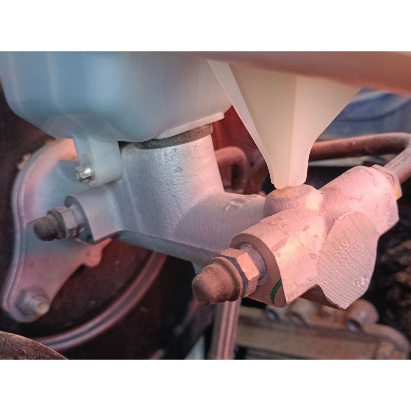 Recambio de bomba freno para renault trafic ii autobús (jl) 2.5 dci 145 (jl0j) referencia OEM IAM   