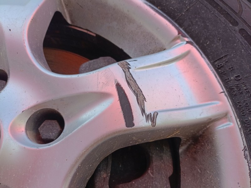 Recambio de llanta para renault trafic ii autobús (jl) 2.5 dci 145 (jl0j) referencia OEM IAM 215/65/16  