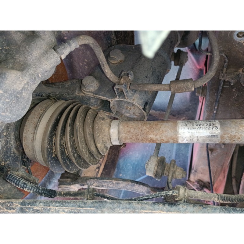 Recambio de transmision delantera derecha para renault trafic ii autobús (jl) 2.5 dci 145 (jl0j) referencia OEM IAM 93856307  