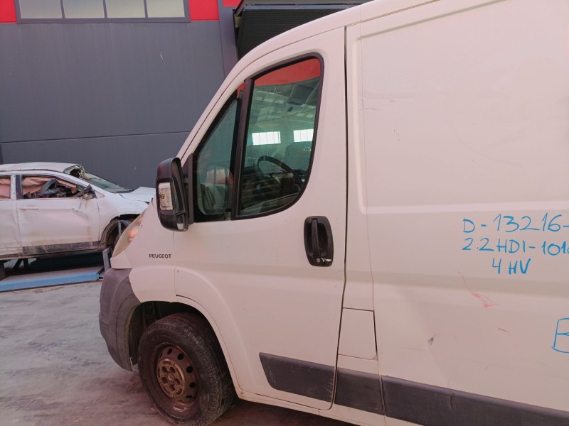 Recambio de puerta delantera izquierda para peugeot boxer furgoneta 2.2 hdi 100 referencia OEM IAM   