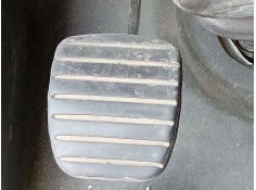 PEDAL EMBRAGUE 