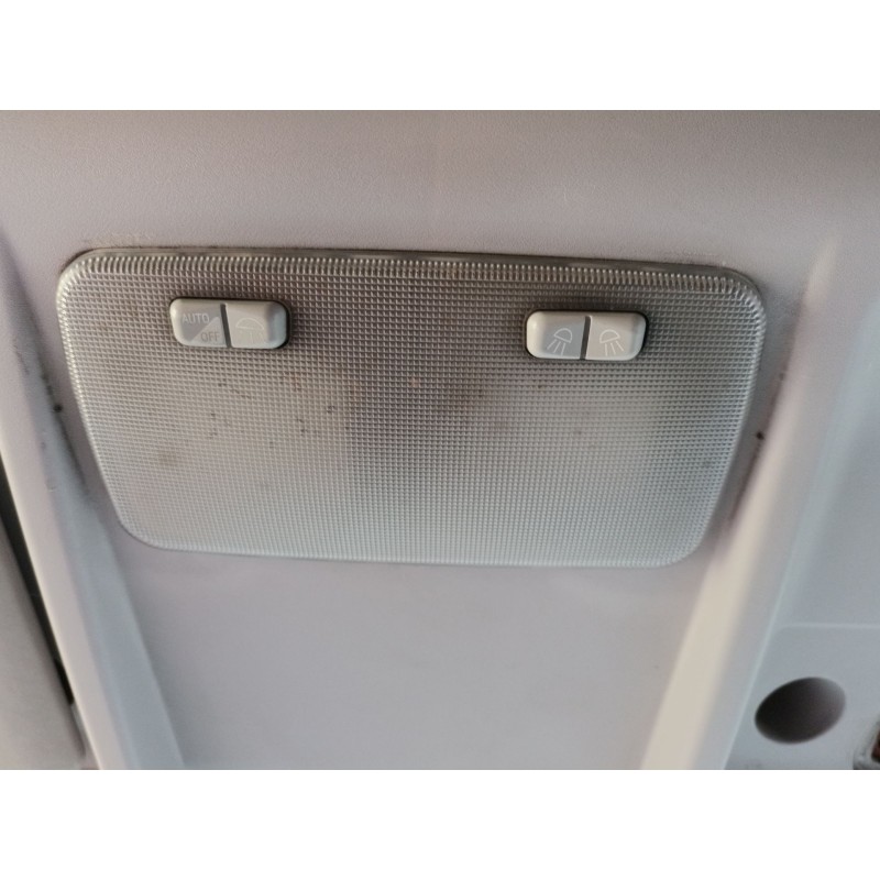 Recambio de luz interior para peugeot boxer furgoneta 2.2 hdi 100 referencia OEM IAM   