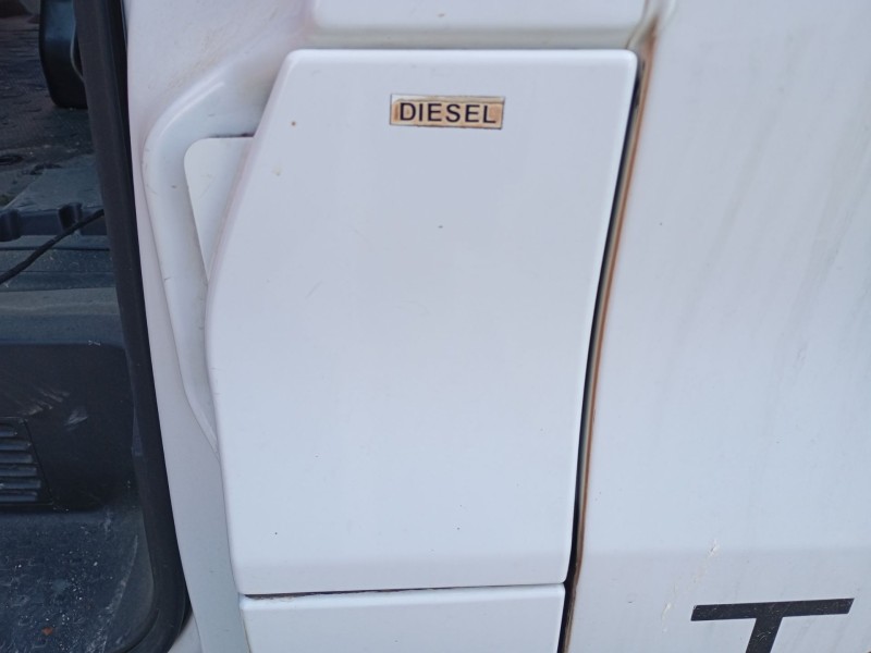 Recambio de tapa exterior combustible para renault trafic iii autobús (jg_) 1.6 dci 125 (jgmh) referencia OEM IAM   