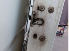 Recambio de cerradura puerta trasera derecha para peugeot boxer furgoneta 2.2 hdi 100 referencia OEM IAM   
