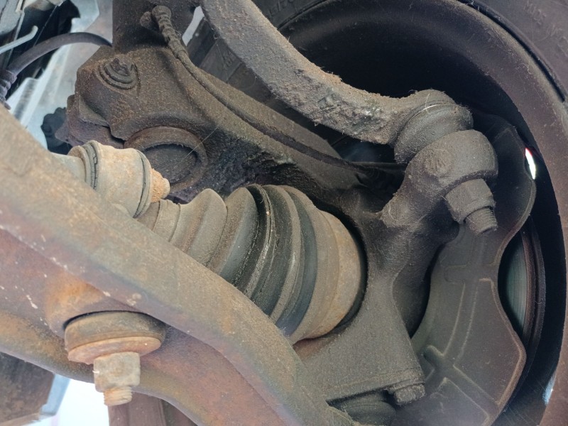 Recambio de mangueta delantera derecha para peugeot boxer furgoneta 2.2 hdi 100 referencia OEM IAM   