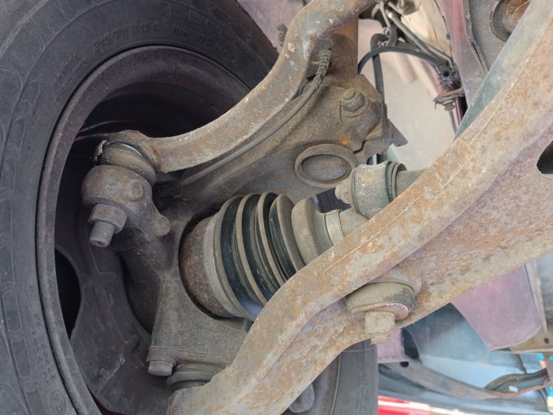 Recambio de mangueta delantera izquierda para peugeot boxer furgoneta 2.2 hdi 100 referencia OEM IAM   