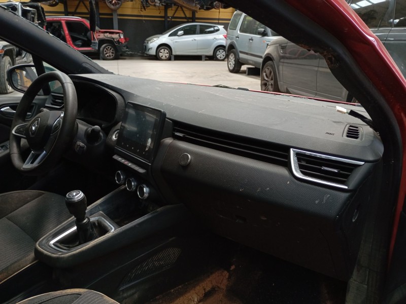 renault clio v (b7_) del año 2022