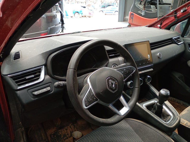 renault clio v (b7_) del año 2022