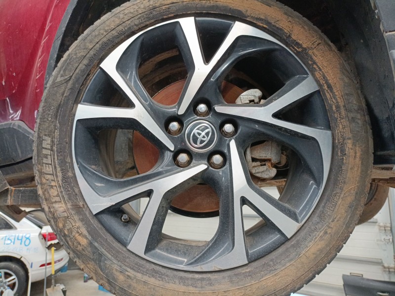 Recambio de llanta para toyota c-hr (_x1_) 2.0 hybrid (maxh10) referencia OEM IAM 225/50/18  