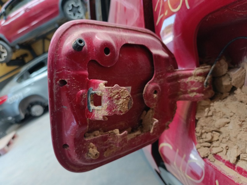 Recambio de tapa exterior combustible para toyota c-hr (_x1_) 2.0 hybrid (maxh10) referencia OEM IAM   