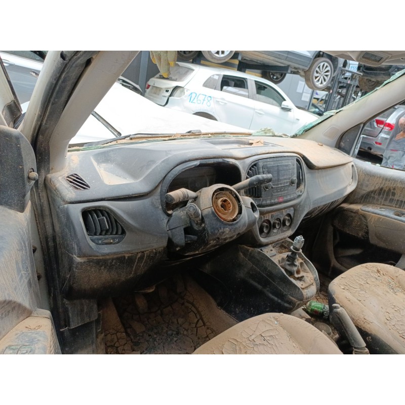 fiat doblo autobús (263_) del año 2018