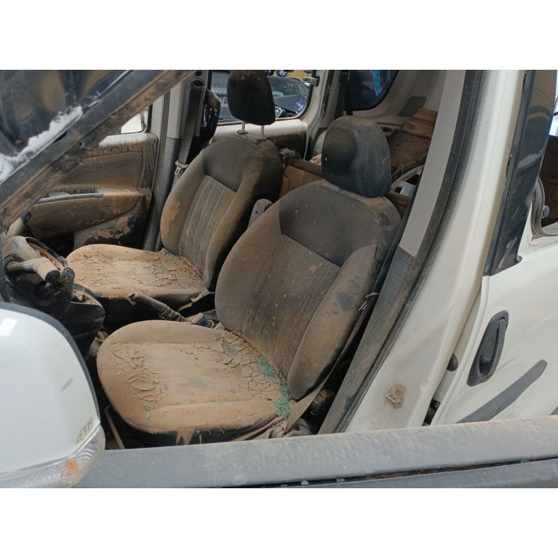 fiat doblo autobús (263_) del año 2018