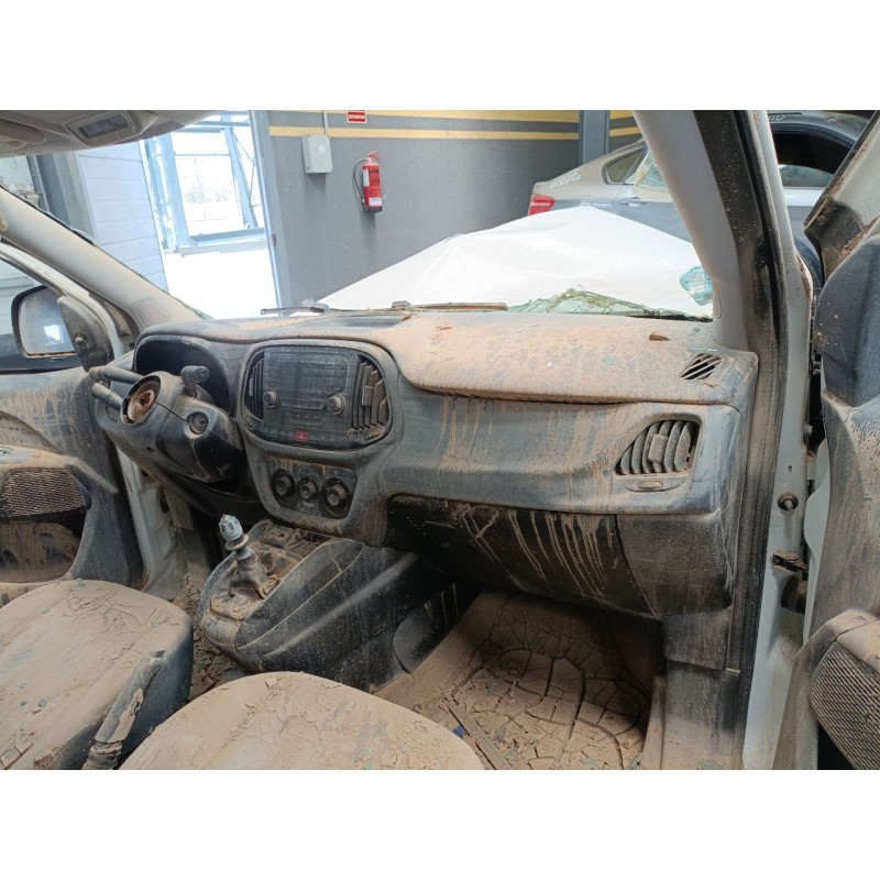 Recambio de salpicadero para fiat doblo autobús (263_) 1.6 d multijet (263axp1b) referencia OEM IAM   