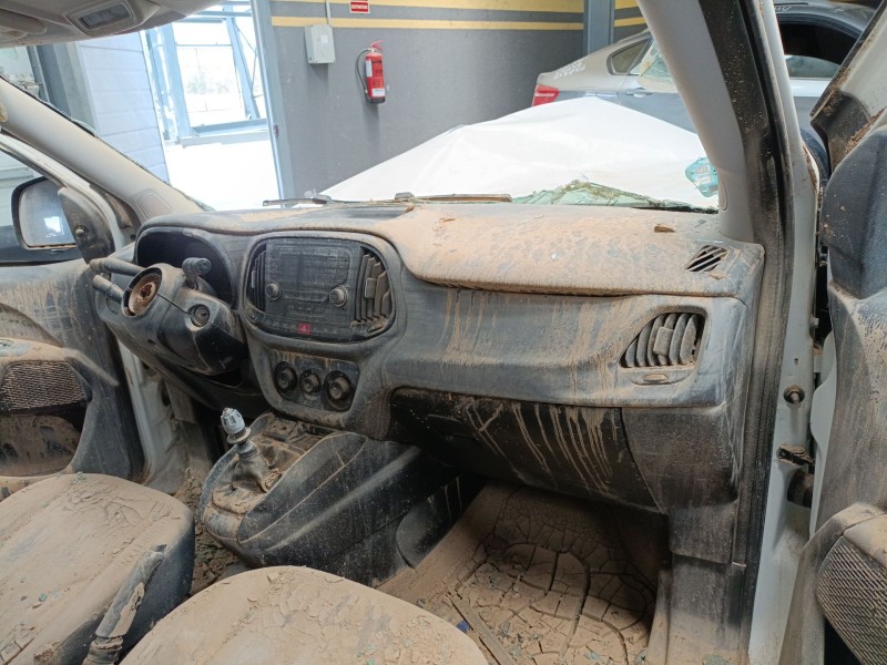 Recambio de salpicadero para fiat doblo autobús (263_) 1.6 d multijet (263axp1b) referencia OEM IAM   