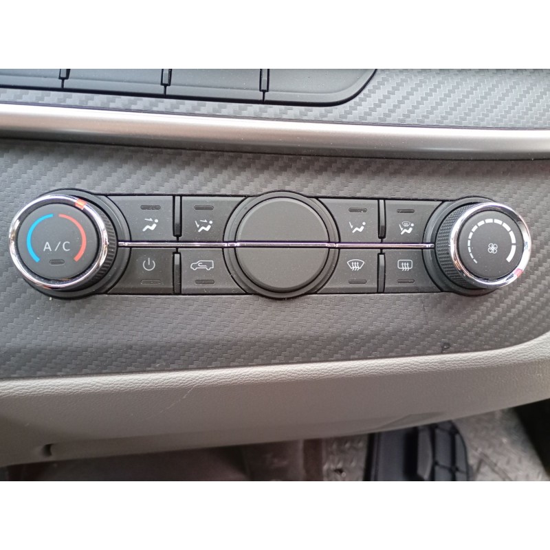 Recambio de mando calefaccion / aire acondicionado para maxus deliver 9 furgoneta 2.0 d (sv63c) referencia OEM IAM   