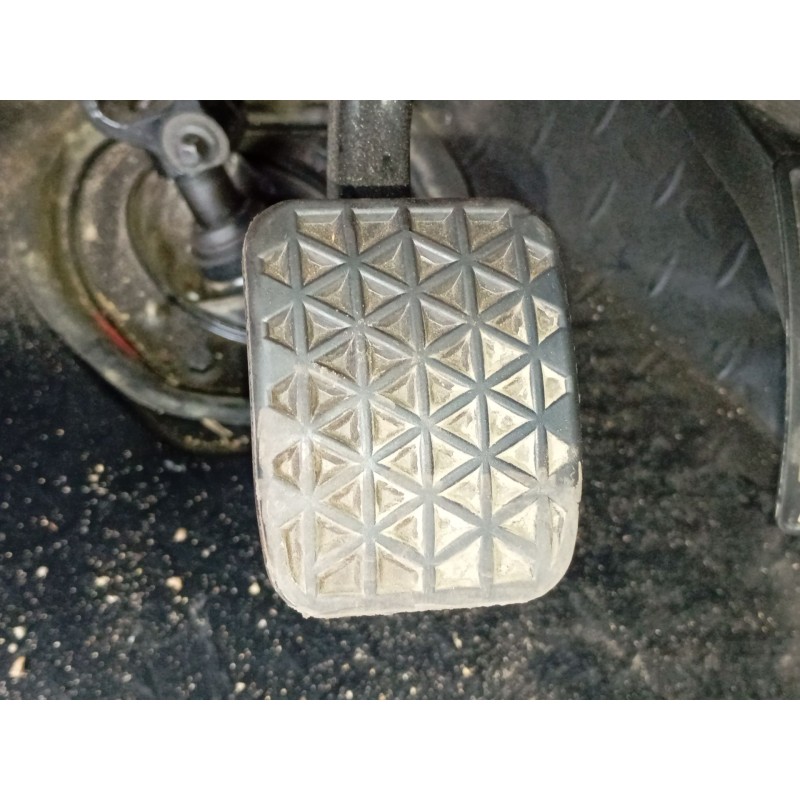 Recambio de pedal freno para maxus deliver 9 furgoneta 2.0 d (sv63c) referencia OEM IAM   