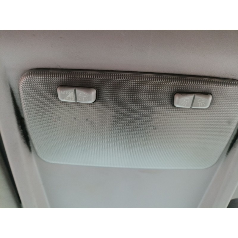 Recambio de luz interior para peugeot boxer furgoneta 2.2 hdi 120 referencia OEM IAM   
