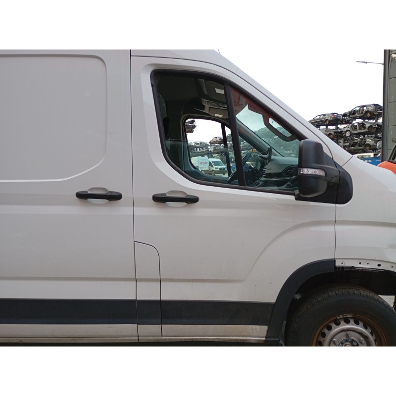 Recambio de puerta delantera derecha para maxus deliver 9 furgoneta 2.0 d (sv63c) referencia OEM IAM   