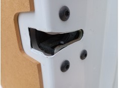 CERRADURA MALETERO / PORTON 