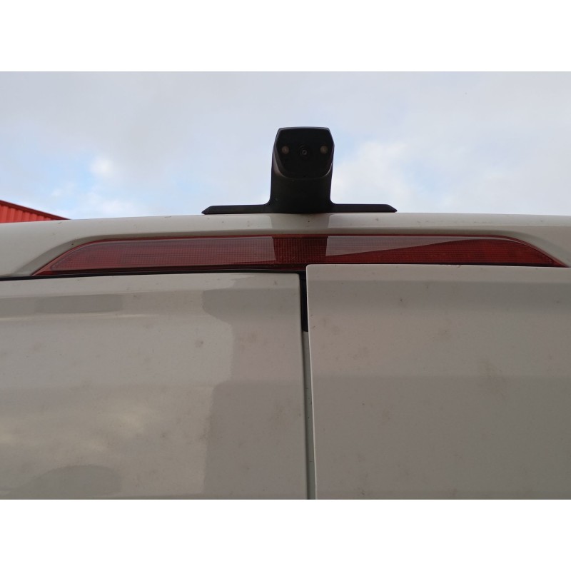 Recambio de luz central de freno para maxus deliver 9 furgoneta 2.0 d (sv63c) referencia OEM IAM   