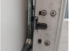 Recambio de cerradura puerta trasera derecha para peugeot boxer furgoneta 2.2 hdi 120 referencia OEM IAM   