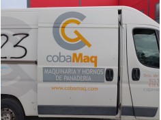 PUERTA LATERAL CORREDERA DERECHA 