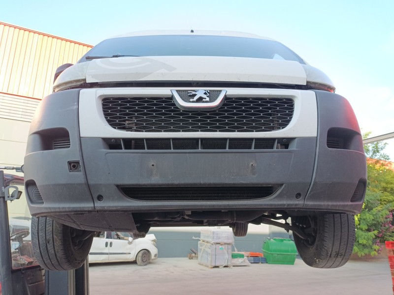 Recambio de paragolpes delantero para peugeot boxer furgoneta 2.2 hdi 120 referencia OEM IAM   