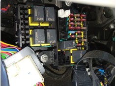 Recambio de caja reles / fusibles para maxus deliver 9 furgoneta 2.0 d (sv63c) referencia OEM IAM   